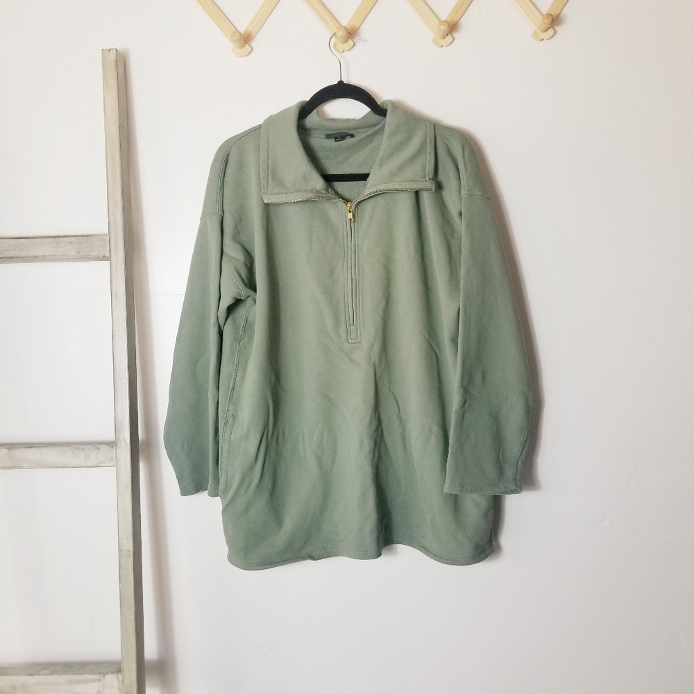 J. CREW LIGHT SAGE GREEN MEN'S PULLOVER WITH POCKETS SIZE MEDIUM